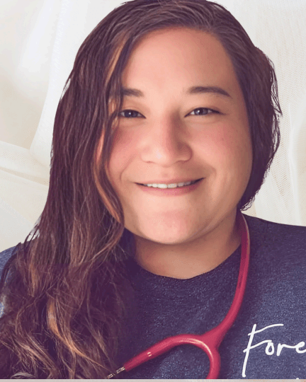  Leah Helmbrecht, BSN, RN,  Host: NurseConverse
